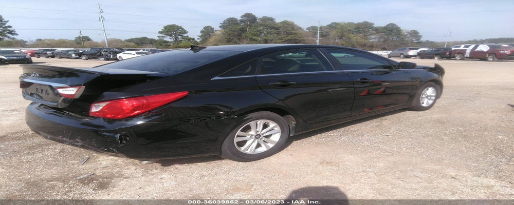 5NPEB4AC0DH732203 2013 HYUNDAI SONATA photo no. 4