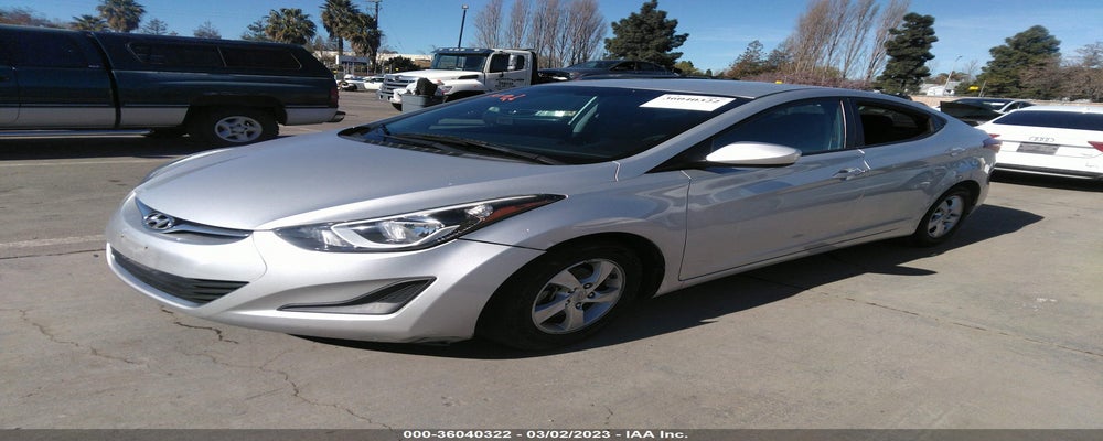 5NPDH4AE9FH565984 2015 HYUNDAI ELANTRA photo no. 2