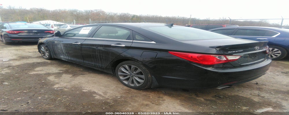 5NPEC4AB0BH219762 2011 HYUNDAI SONATA photo no. 3