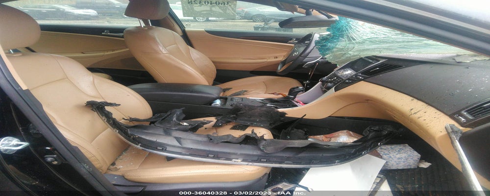 5NPEC4AB0BH219762 2011 HYUNDAI SONATA photo no. 5