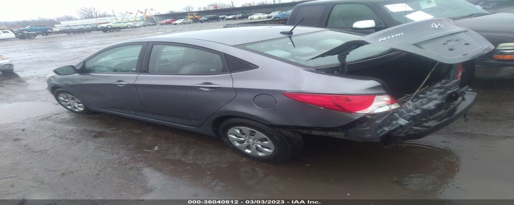 KMHCT4AE1HU328260 2017 HYUNDAI ACCENT photo no. 3