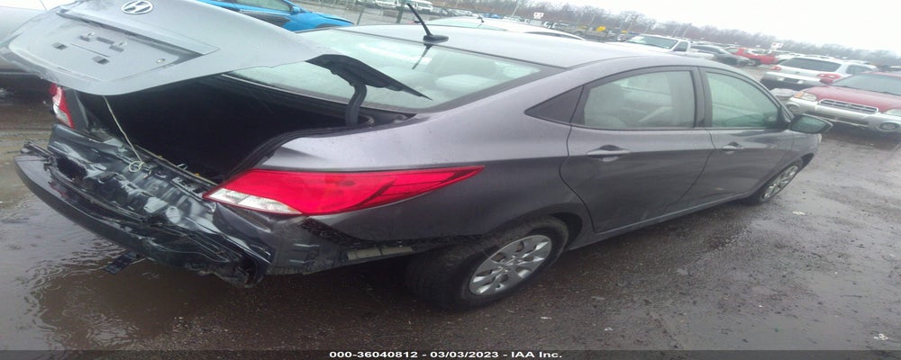 KMHCT4AE1HU328260 2017 HYUNDAI ACCENT photo no. 4
