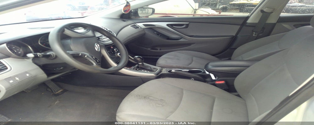 5NPDH4AE1GH743582 2016 HYUNDAI ELANTRA photo no. 5
