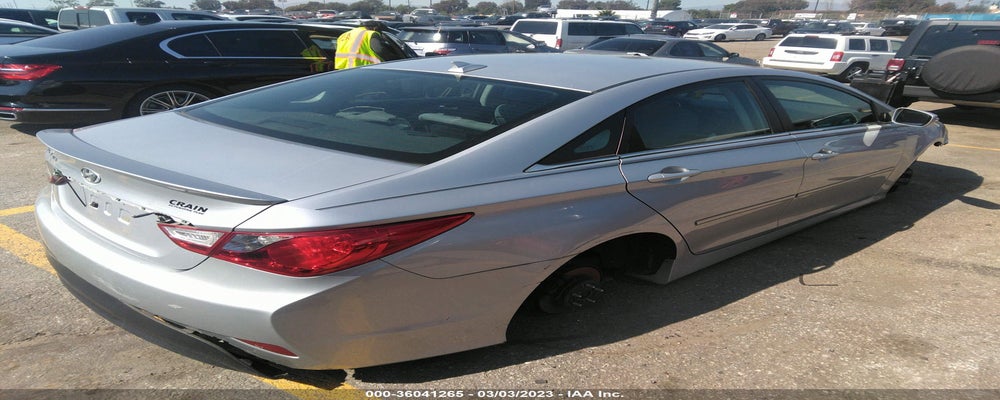 5NPEB4AC7EH914773 2014 HYUNDAI SONATA photo no. 4
