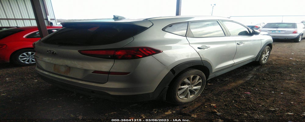 KM8J33A46KU998662 2019 HYUNDAI TUCSON photo no. 4