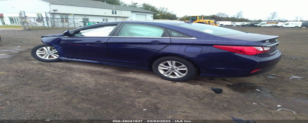 5NPEB4AC1EH825653 2014 HYUNDAI SONATA photo no. 3
