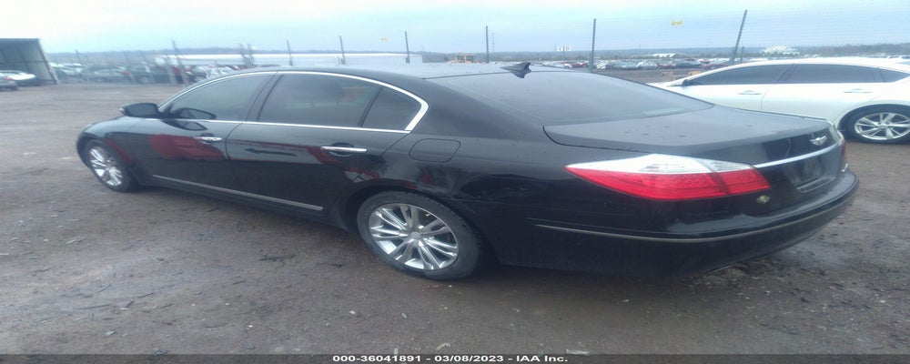 KMHGC4DF8AU096493 2010 HYUNDAI GENESIS photo no. 3