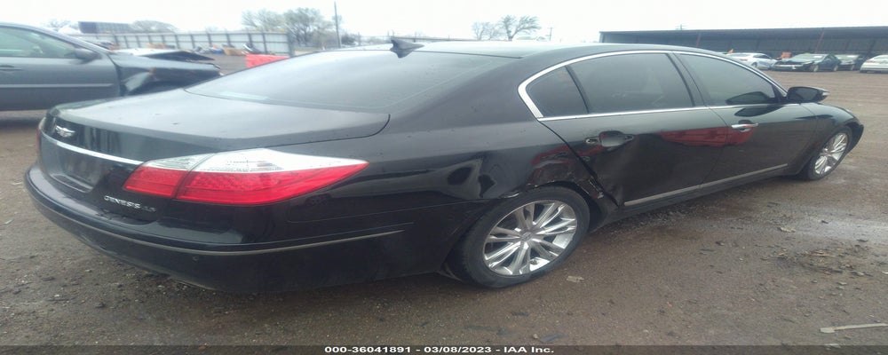 KMHGC4DF8AU096493 2010 HYUNDAI GENESIS photo no. 4