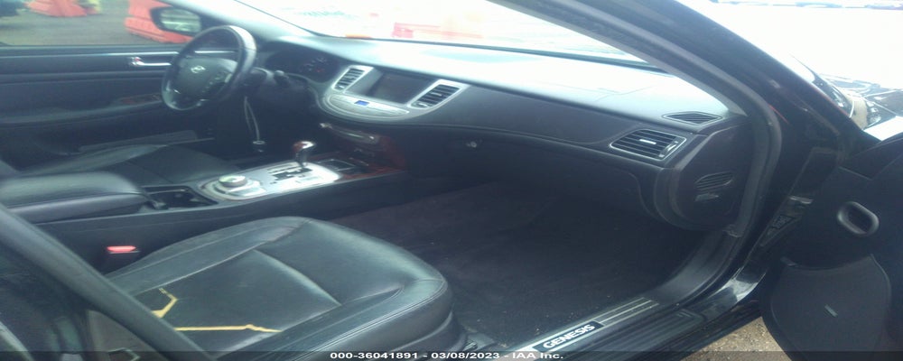 KMHGC4DF8AU096493 2010 HYUNDAI GENESIS photo no. 5