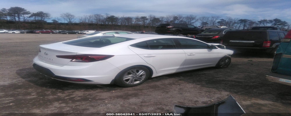 5NPD84LF9LH613484 2020 HYUNDAI ELANTRA photo no. 4