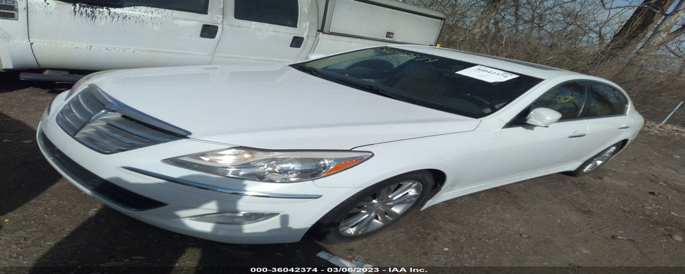 KMHGC4DD7DU247746 2013 HYUNDAI GENESIS photo no. 2