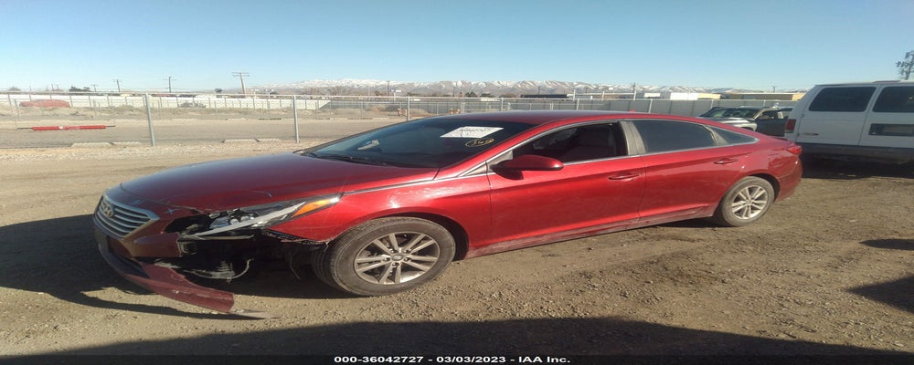 5NPE24AF4GH366101 2016 HYUNDAI SONATA photo no. 2