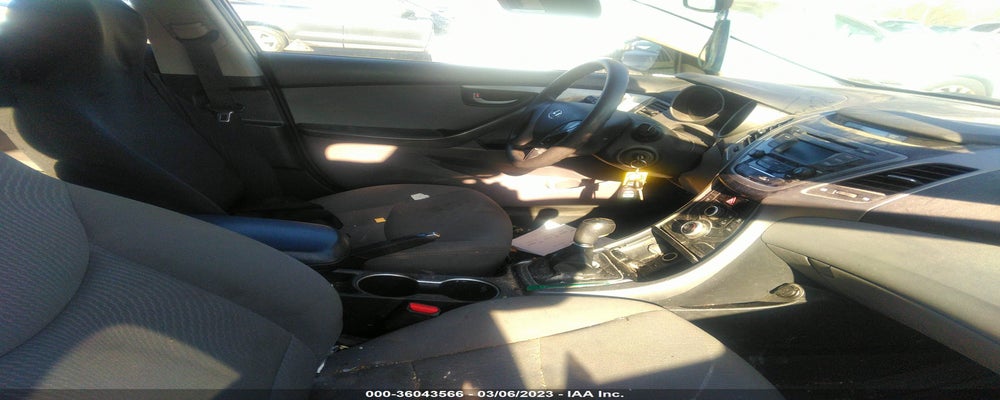 KMHDH4AE7FU437762 2015 HYUNDAI ELANTRA photo no. 5