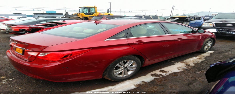 5NPEB4AC9DH800062 2013 HYUNDAI SONATA photo no. 4