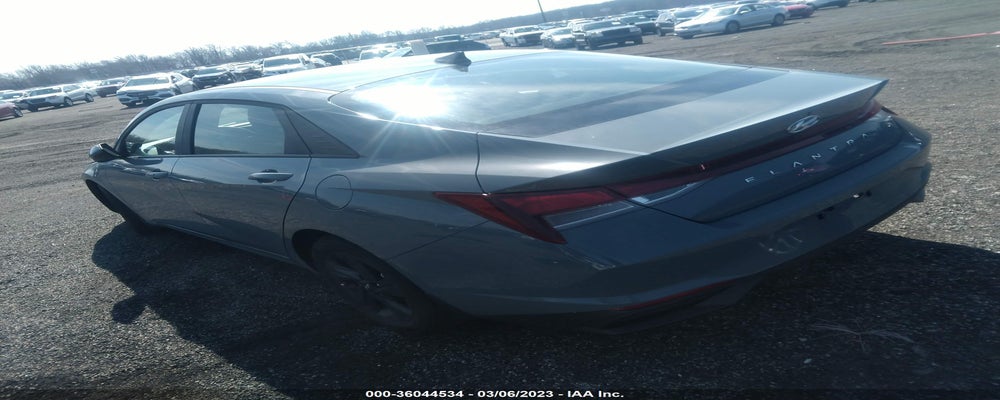 KMHLM4AG1NU353184 2022 HYUNDAI ELANTRA photo no. 3