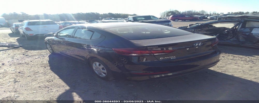 5NPD74LF0JH230789 2018 HYUNDAI ELANTRA photo no. 3