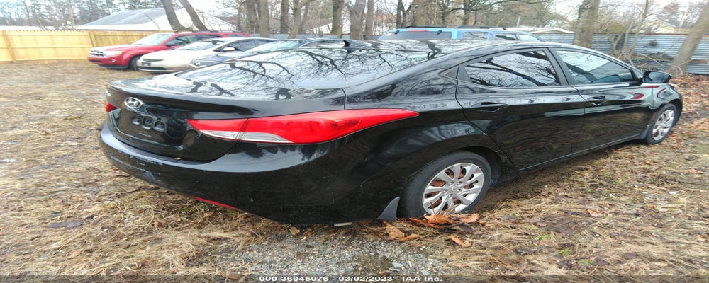 KMHDH4AE7DU597623 2013 HYUNDAI ELANTRA photo no. 4