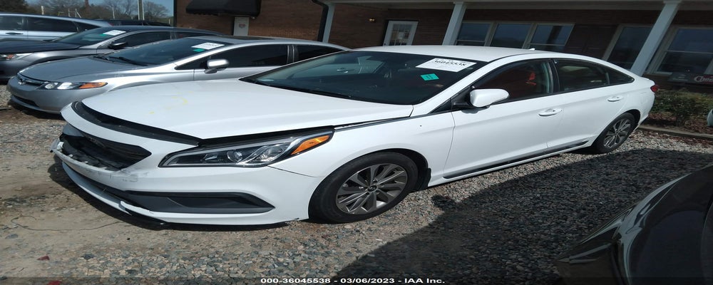 5NPE34AF4HH567916 2017 HYUNDAI SONATA photo no. 2