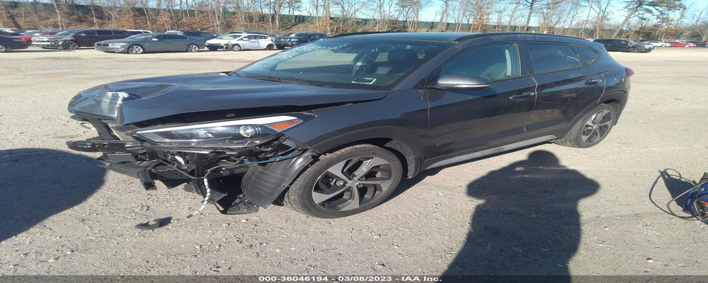 KM8J3CA23JU606363 2018 HYUNDAI TUCSON photo no. 2