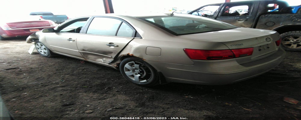5NPET4AC3AH642519 2010 HYUNDAI SONATA photo no. 3