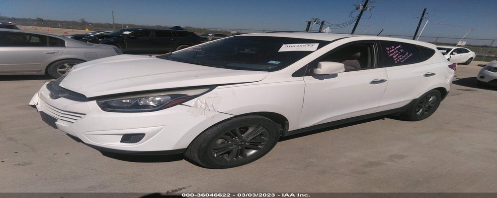 KM8JT3AF4FU099936 2015 HYUNDAI TUCSON photo no. 2
