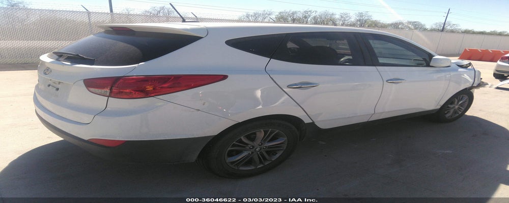 KM8JT3AF4FU099936 2015 HYUNDAI TUCSON photo no. 4