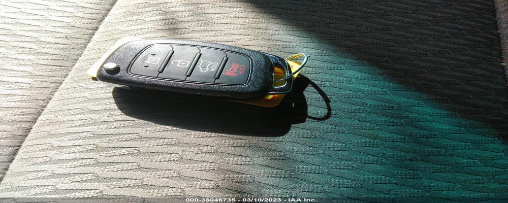 5XYZT3LB4GG333948 2016 HYUNDAI SANTA FE SPORT photo no. 11