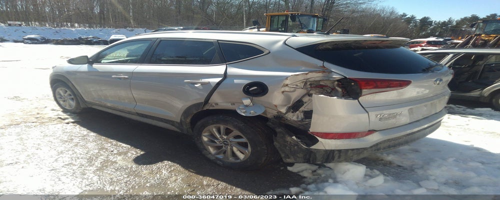 KM8J3CA44HU272095 2017 HYUNDAI TUCSON photo no. 3