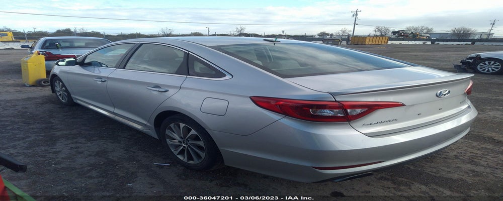 5NPE34AF1GH415672 2016 HYUNDAI SONATA photo no. 3