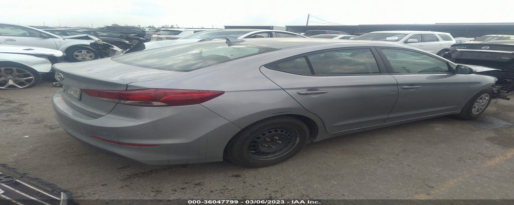 5NPD74LF5HH103398 2017 HYUNDAI ELANTRA photo no. 4