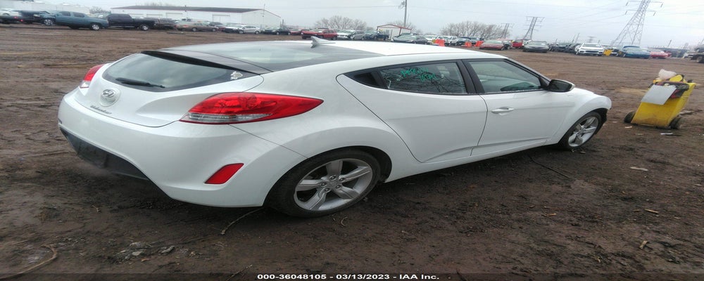 KMHTC6AD5FU228484 2015 HYUNDAI VELOSTER photo no. 4