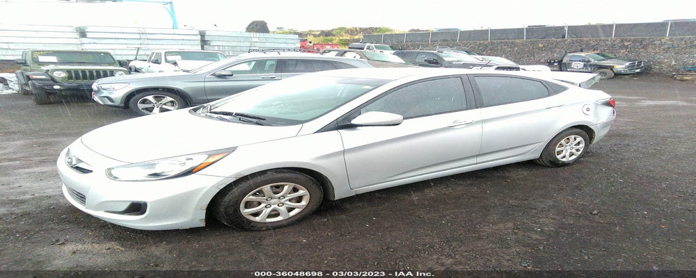 KMHCT4AE6DU415274 2013 HYUNDAI ACCENT photo no. 2