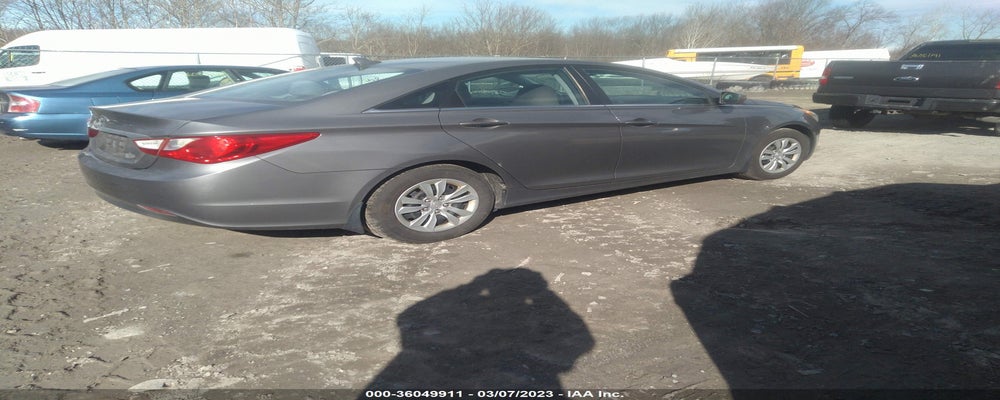 5NPEB4AC6BH099090 2011 HYUNDAI SONATA photo no. 4