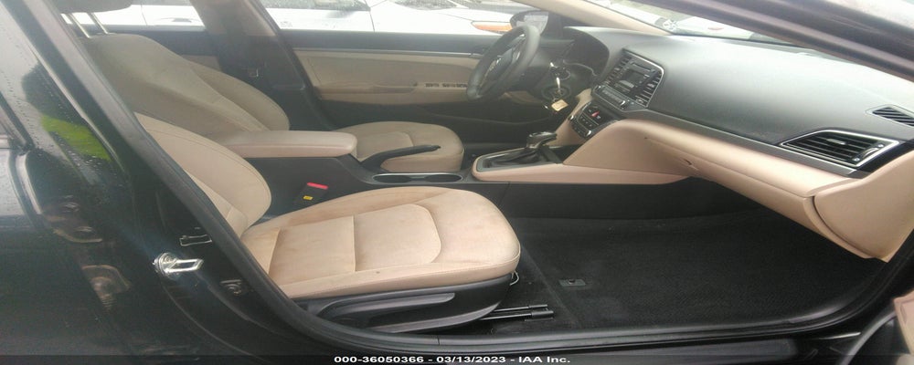 KMHD74LF1HU367333 2017 HYUNDAI ELANTRA photo no. 5