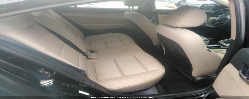 KMHD74LF1HU367333 2017 HYUNDAI ELANTRA photo no. 8