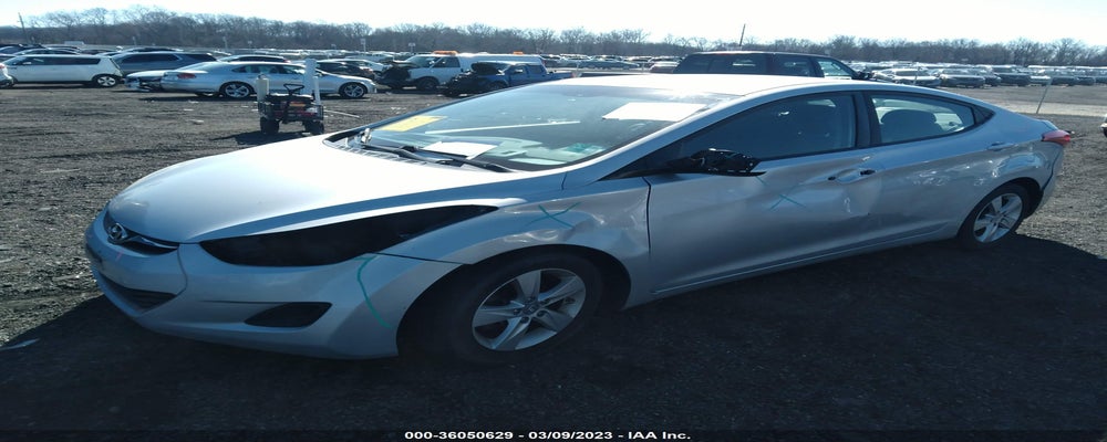 5NPDH4AE8DH379642 2013 HYUNDAI ELANTRA photo no. 2