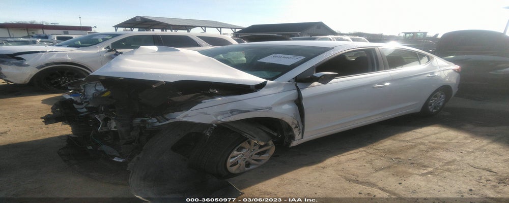 5NPD74LF4KH410214 2019 HYUNDAI ELANTRA photo no. 2