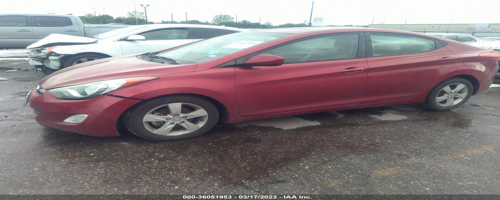 5NPDH4AE1DH368014 2013 HYUNDAI ELANTRA photo no. 2