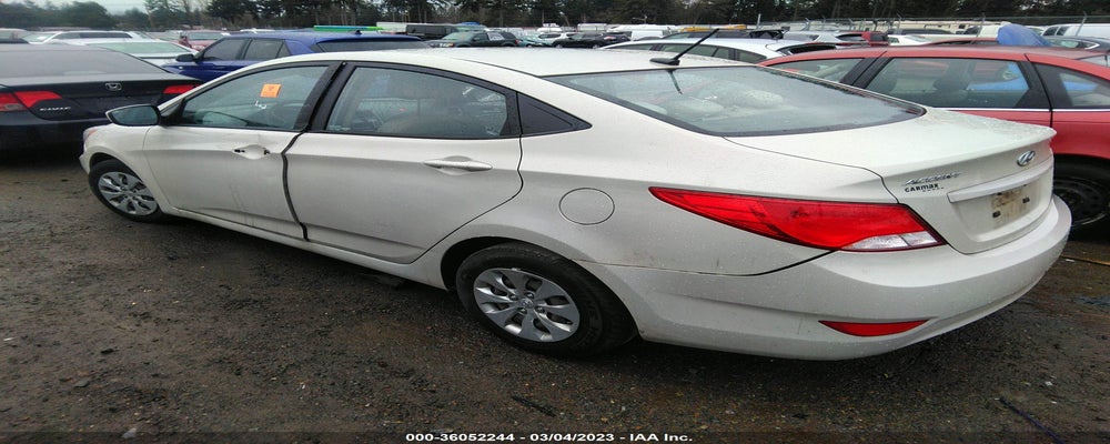KMHCT4AE3GU963575 2016 HYUNDAI ACCENT photo no. 3