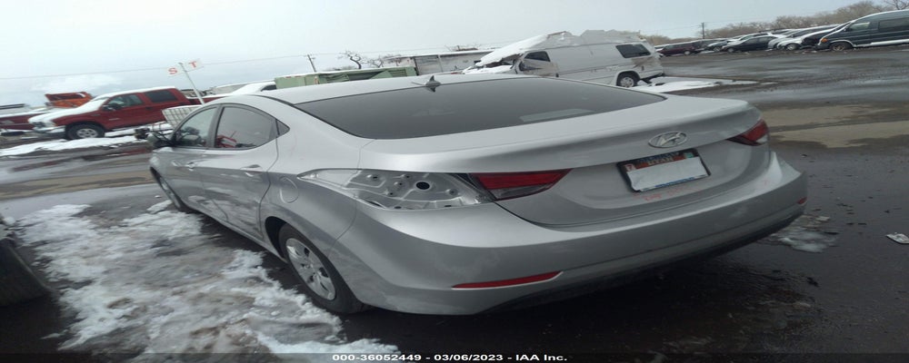 5NPDH4AE1GH692133 2016 HYUNDAI ELANTRA photo no. 3