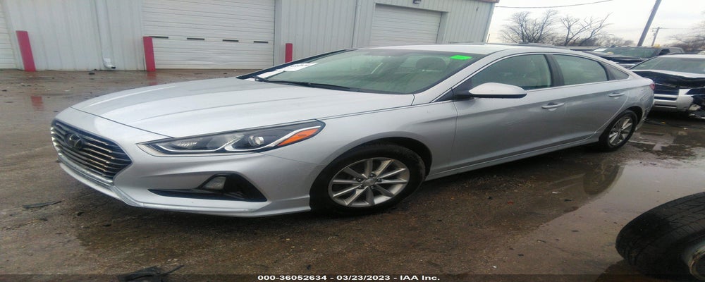 5NPE24AFXJH655748 2018 HYUNDAI SONATA photo no. 2