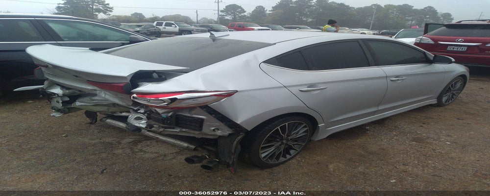 KMHD04LBXJU486005 2018 HYUNDAI ELANTRA photo no. 4