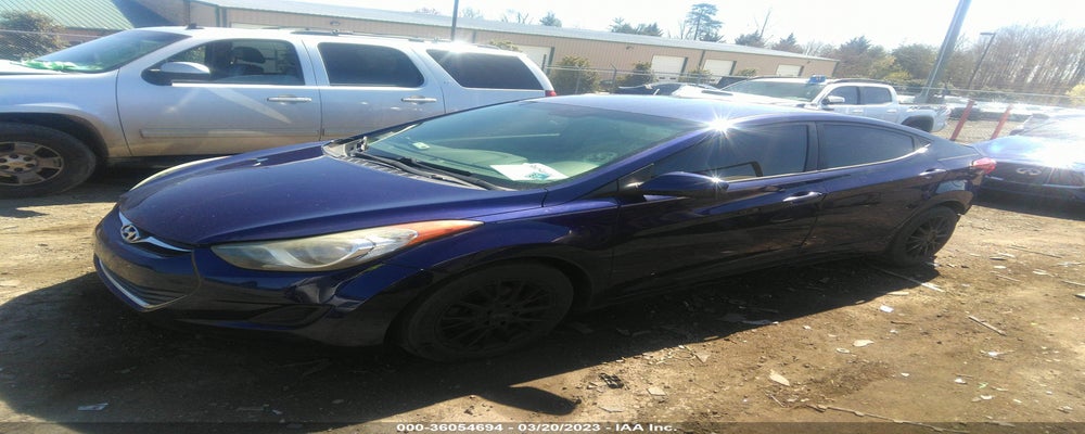 5NPDH4AE0DH379165 2013 HYUNDAI ELANTRA photo no. 2