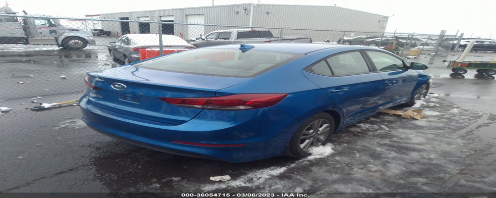 KMHD84LF0JU593561 2018 HYUNDAI ELANTRA photo no. 4