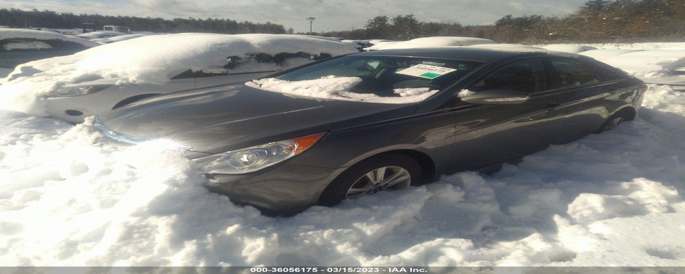 5NPEB4AC8EH868824 2014 HYUNDAI SONATA photo no. 2
