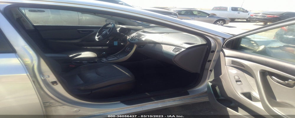 KMHDH4AE3DU693913 2013 HYUNDAI ELANTRA photo no. 5