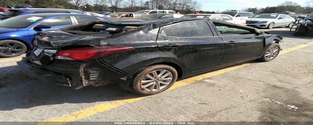 KMHDH4AE7GU480810 2016 HYUNDAI ELANTRA photo no. 4