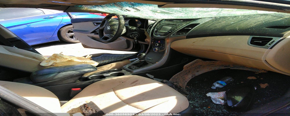 KMHDH4AE7GU480810 2016 HYUNDAI ELANTRA photo no. 5