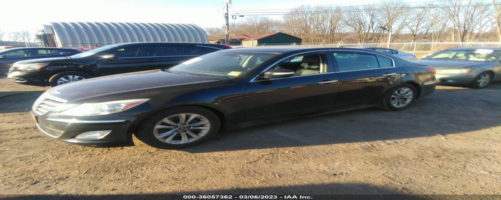 KMHGC4DD3CU152177 2012 HYUNDAI GENESIS photo no. 2