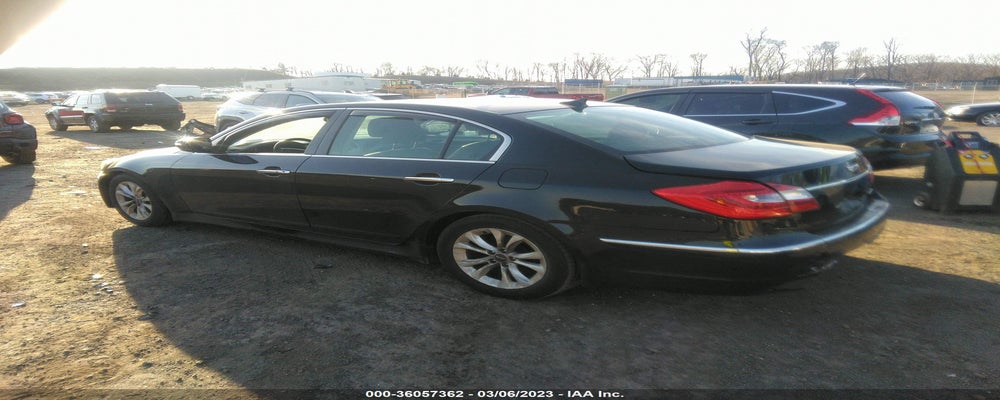 KMHGC4DD3CU152177 2012 HYUNDAI GENESIS photo no. 3